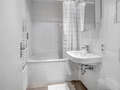 Flat München Schwabing-West (rund um den Bonner Platz) 01 Baderom 6724