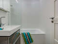 Flat München Schwabing-Nord (zw. Leopoldstraße & Englischen Garten) 01 Baderom 7791