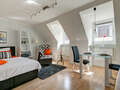 Таванско помещение München Altstadt 01 Living 8000