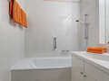 Apartamento com terraço no telhado München Arabellapark 01 Casa de banho 9024