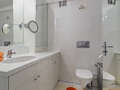 Apartamento com terraço no telhado München Arabellapark 03 Casa de banho 9024