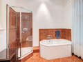 Lapos München Schwabing-Nord (zw. Belgrad- & Leopoldstraße) 01 Fürdőszoba 9895